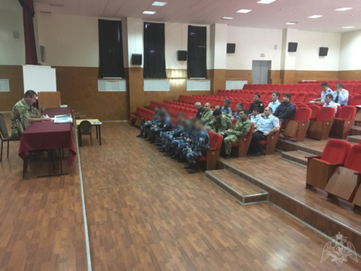 В Ингушетии состоялись занятия с руководителями групп морально-психологической подготовки подразделений территориального управления Росгвардии 