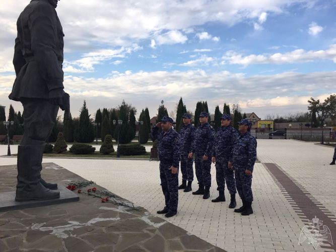 В Ингушетии росгвардейцы почтили память последнего защитника Брестской крепости 