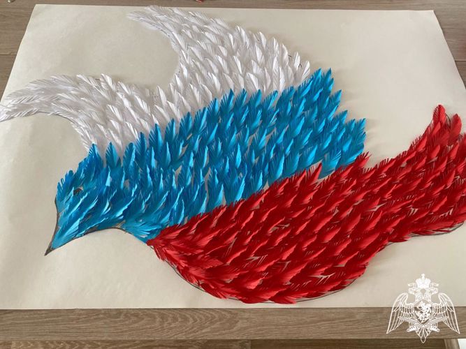 Учащиеся школы Росгвардии в Ингушетии приняли участие в мероприятиях ко Дню государственного флага