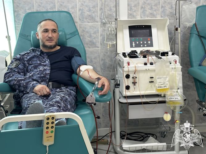 В Ингушетии росгвардейцы приняли участие в акции «От сердца к сердцу»