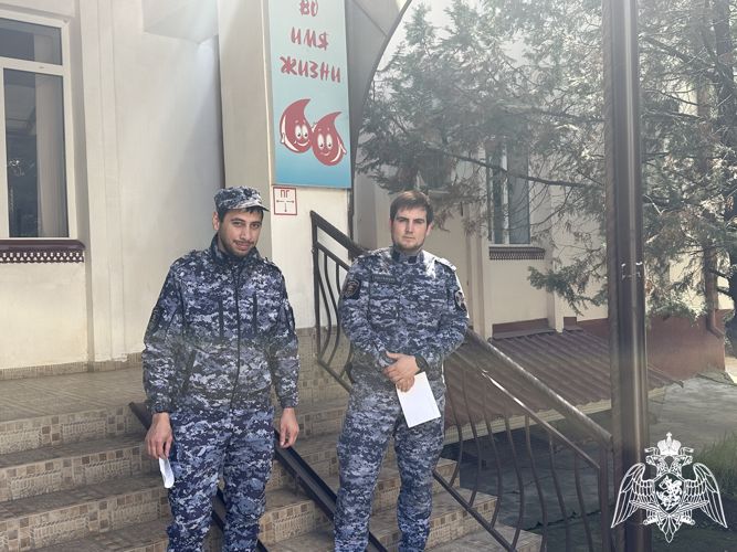 В Ингушетии росгвардейцы приняли участие в акции «От сердца к сердцу»