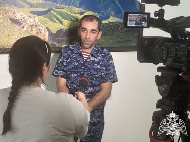 В Ингушетии журналисты регионального телеканала познакомились с деятельностью тылового подразделения Росгвардии