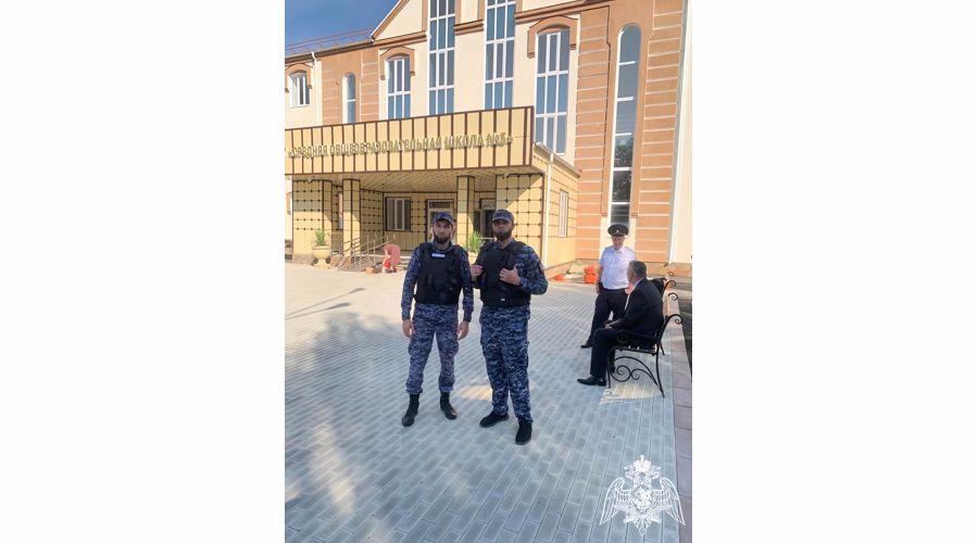 Росгвардейцы Ингушетия приняли участие в мероприятиях, приуроченных ко Дню знаний
