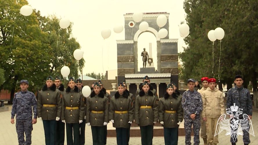 В Северо-Кавказском округе Росгвардии прошла патриотическая акция «Белые журавли. Памяти...»
