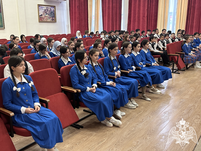 В Ингушетии росгвардейцы встретились с молодежью региона