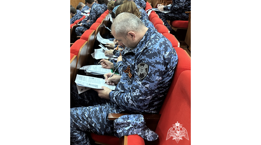 В Ингушетии росгвардейцы присоединились к Международной патриотической акции «Диктант Победы»
