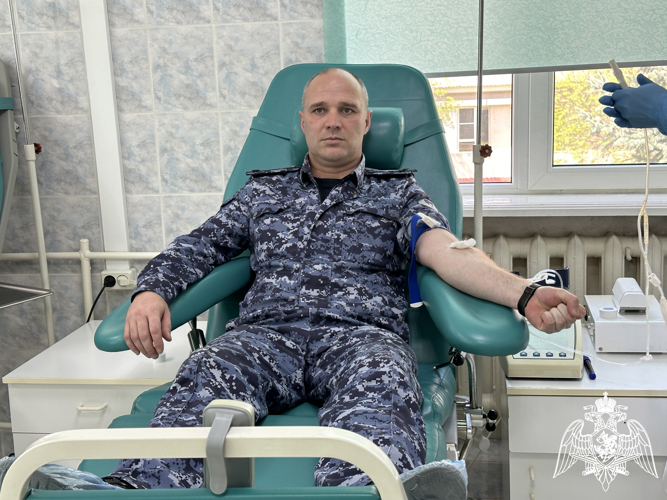 В Ингушетии росгвардейцы приняли участие в донорской акции