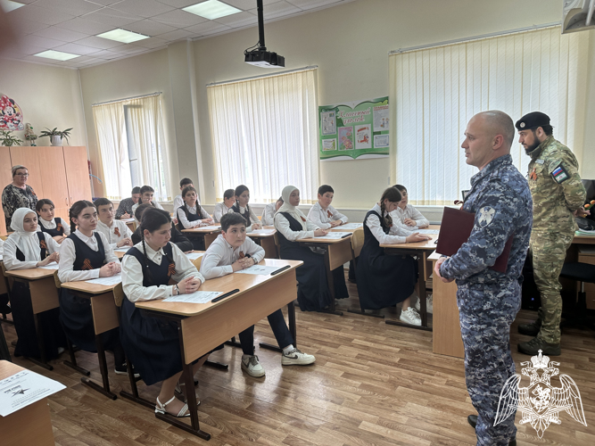 В Ингушетии росгвардейцы присоединились к Международной патриотической акции «Диктант Победы»