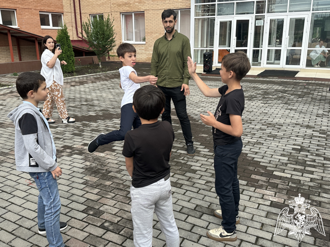 В Ингушетии стартовала всероссийская ведомственная акция  «Каникулы с Росгвардией»