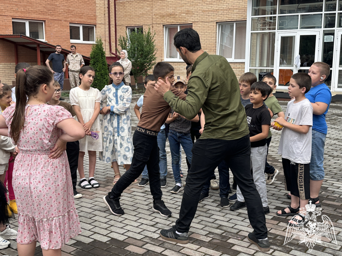 В Ингушетии стартовала всероссийская ведомственная акция  «Каникулы с Росгвардией»