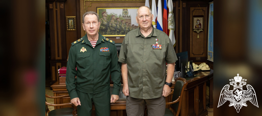 Генерал армии Виктор Золотов поздравил с юбилеем Героя России Сергея Лысюка