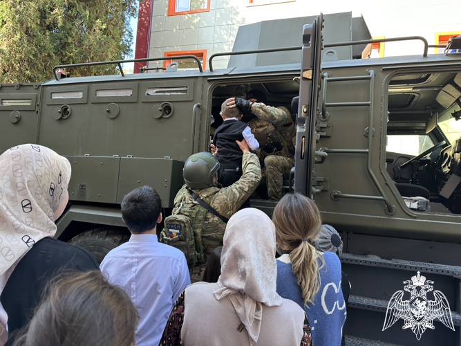 В память о погибших сотрудниках Росгвардии  открыт музейный уголок в одном из учебных заведений в Ингушетии
