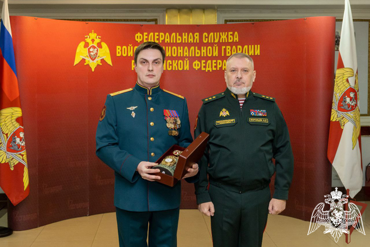 Заместитель директора Росгвардии генерал-полковник Алексей Воробьев поздравил личный состав и ветеранов с 30-летием создания подразделений по взаимодействию со СМИ (видео)