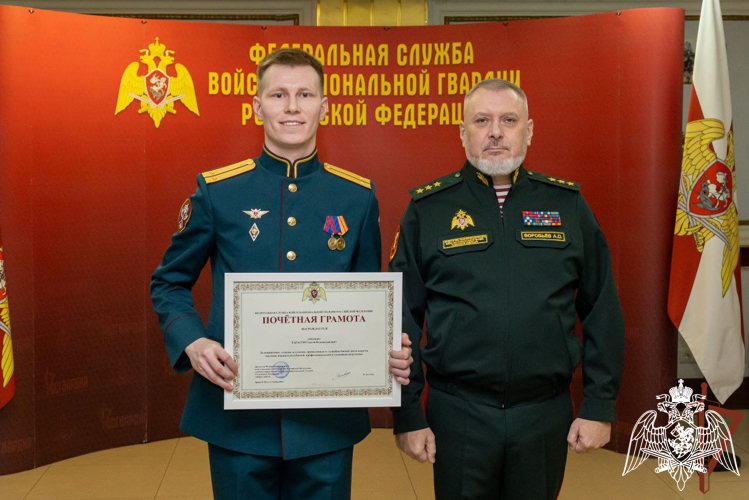 Заместитель директора Росгвардии генерал-полковник Алексей Воробьев поздравил личный состав и ветеранов с 30-летием создания подразделений по взаимодействию со СМИ (видео)