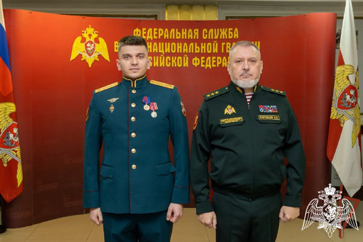 Заместитель директора Росгвардии генерал-полковник Алексей Воробьев поздравил личный состав и ветеранов с 30-летием создания подразделений по взаимодействию со СМИ (видео)
