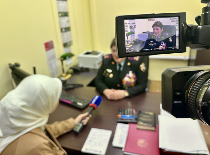 Сотрудница Росгвардии в Ингушетии стала героиней сюжета региональных телеканалов