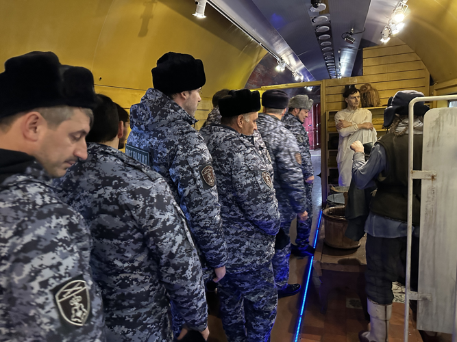 Росгвардейцы Ингушетии посетили «Поезд Победы»