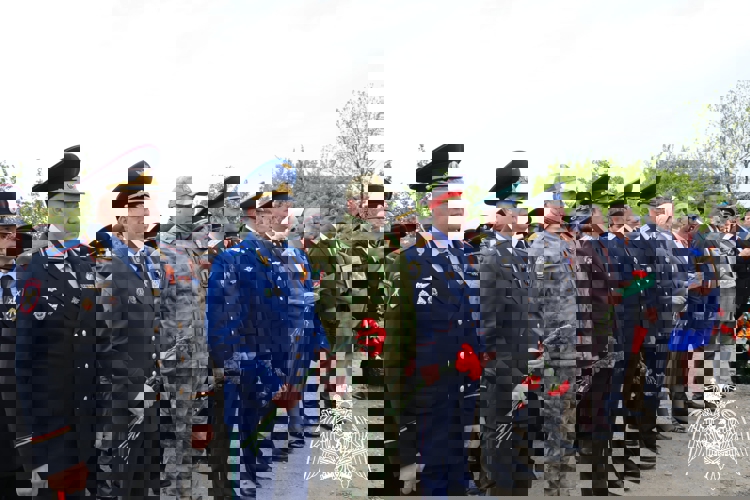 Росгвардейцы Ингушетии приняли участие в открытии стелы, посвященной партизану Володе Мордвинову