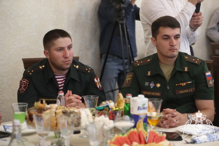 Росгвардейцы приняли участие во встрече с главой Ингушетии