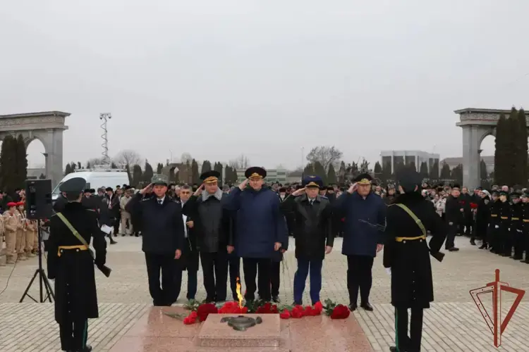 Росгвардейцы на Северном Кавказе приняли участие в торжествах, посвященных Дню Героев Отечества