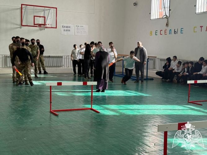 Росгвардейцы провели спортивное мероприятие для учащихся подшефной школы в Ингушетии