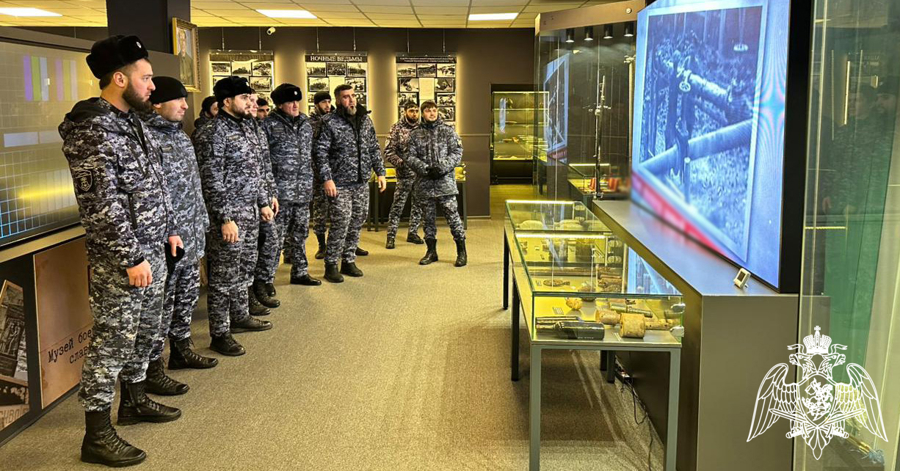 Росгвардейцы приняли участие в памятном мероприятии ко Дню разгрома советскими войсками немецко-фашистских войск в Сталинградской битве