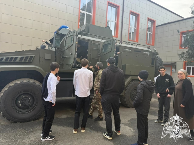 Росгвардейцы провели спортивное мероприятие для учащихся подшефной школы в Ингушетии