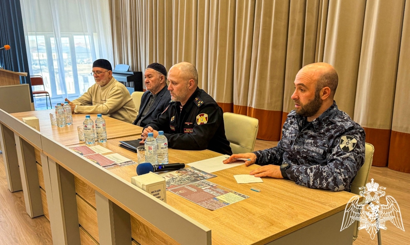 Росгвардейцы провели комплекс профориентационных мероприятий в школах Ингушетии
