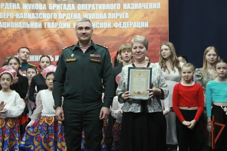 В Северо-Кавказском округе Росгвардии поздравили женщин с 8 марта