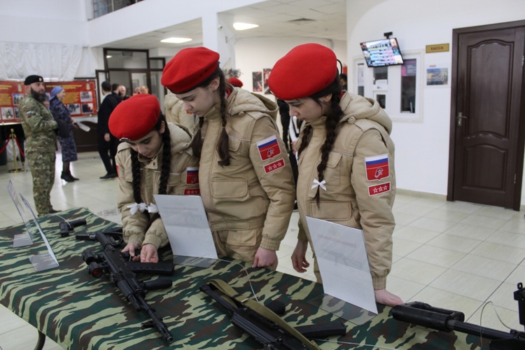 В Управлении Росгвардии по Республике Ингушетия отметили юбилей ведомств