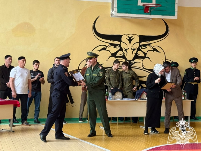 В Ингушетии офицер Росгвардии принял участие в открытии памятного турнира по смешанным единоборствам