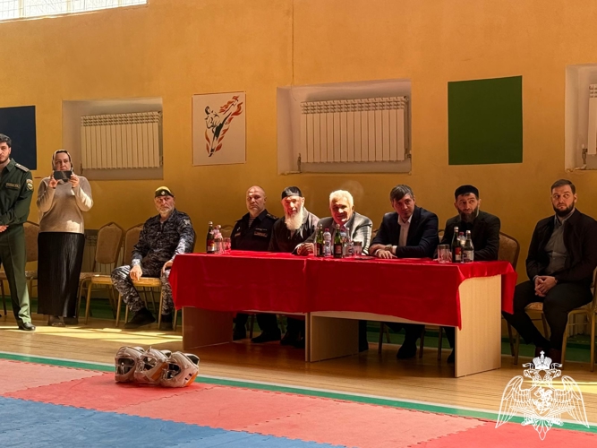 В Ингушетии офицер Росгвардии принял участие в открытии памятного турнира по смешанным единоборствам