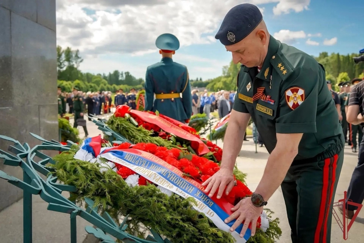 В День памяти и скорби росгвардейцы присоединились к Всероссийской минуте молчания