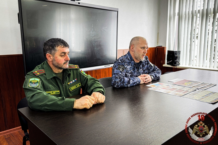 В Ингушетии росгвардейцы провели профориентационное мероприятие для кадет