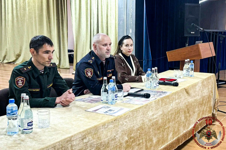 Росгвардейцы провели комплекс профориентационных мероприятий в школах Ингушетии