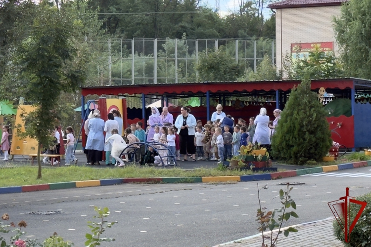 В Ингушетии представители Росгвардии и МЧС отработали действия при ликвидации пожара