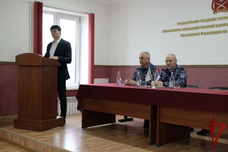 В Управлении вневедомственной охраны Росгвардии по Республике Ингушетия прошла лекция общества «Знание»